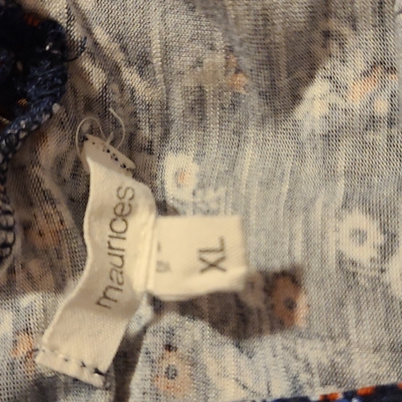 Maurice's Blue Floral Tank with Crochet Detail. Size XL - Picture 4 of 4